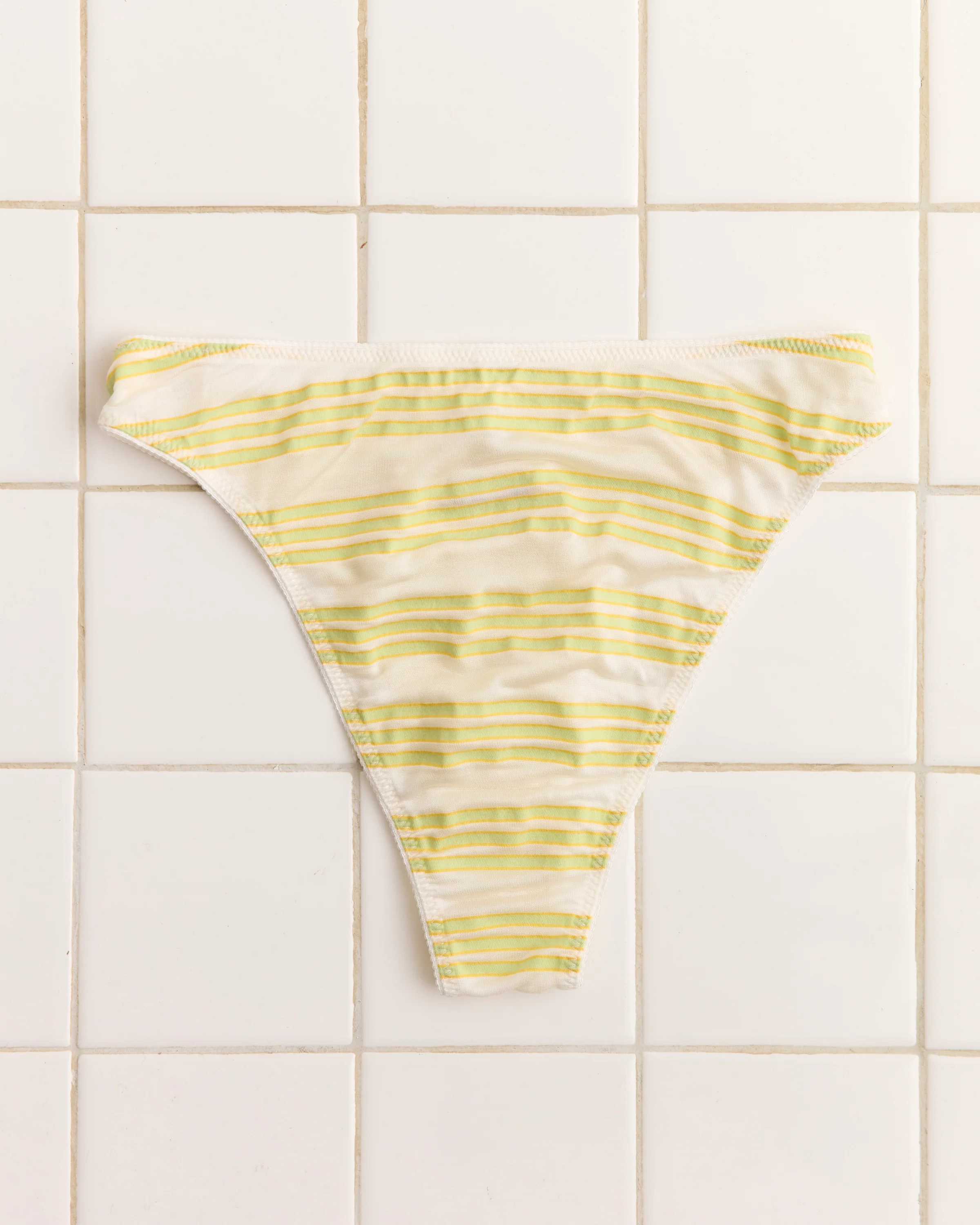 Apple Briefs - Image 3