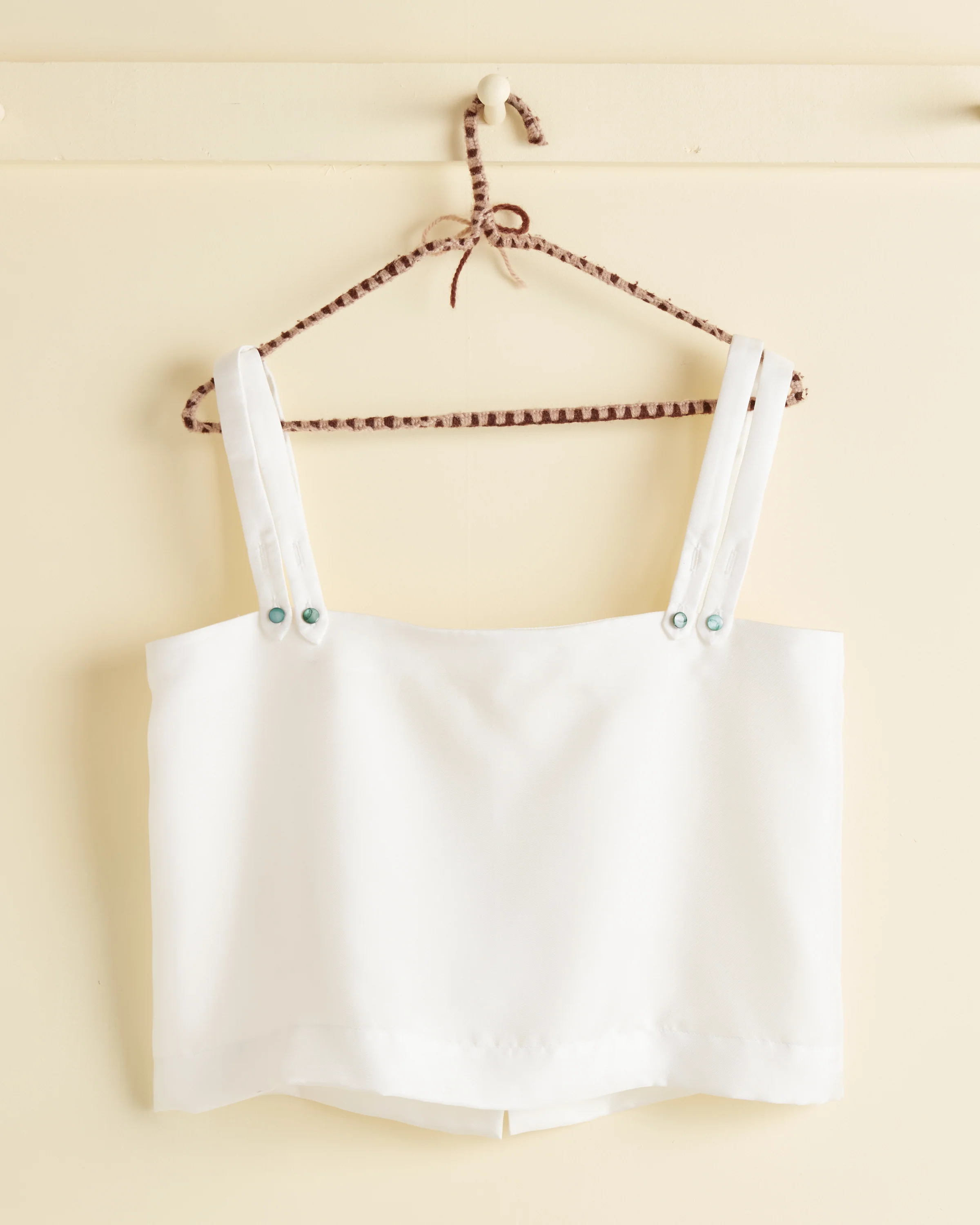 Aquarium Button White Tank - L - Image 3