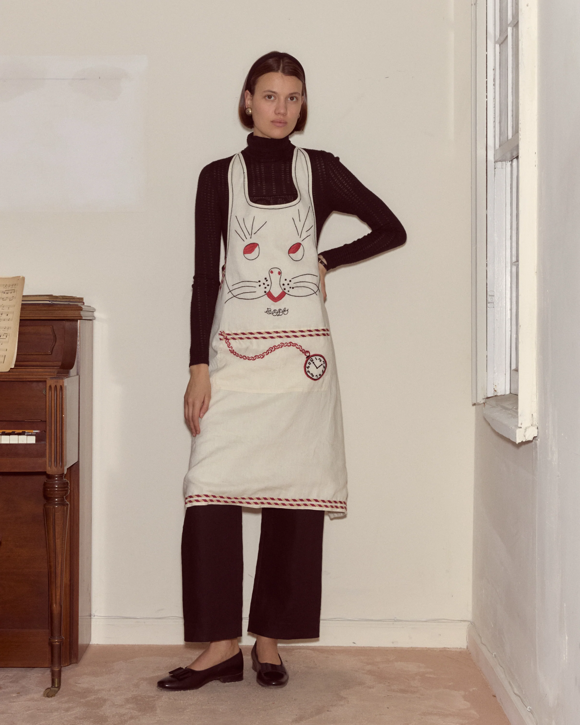 Bunny Apron - Image 4