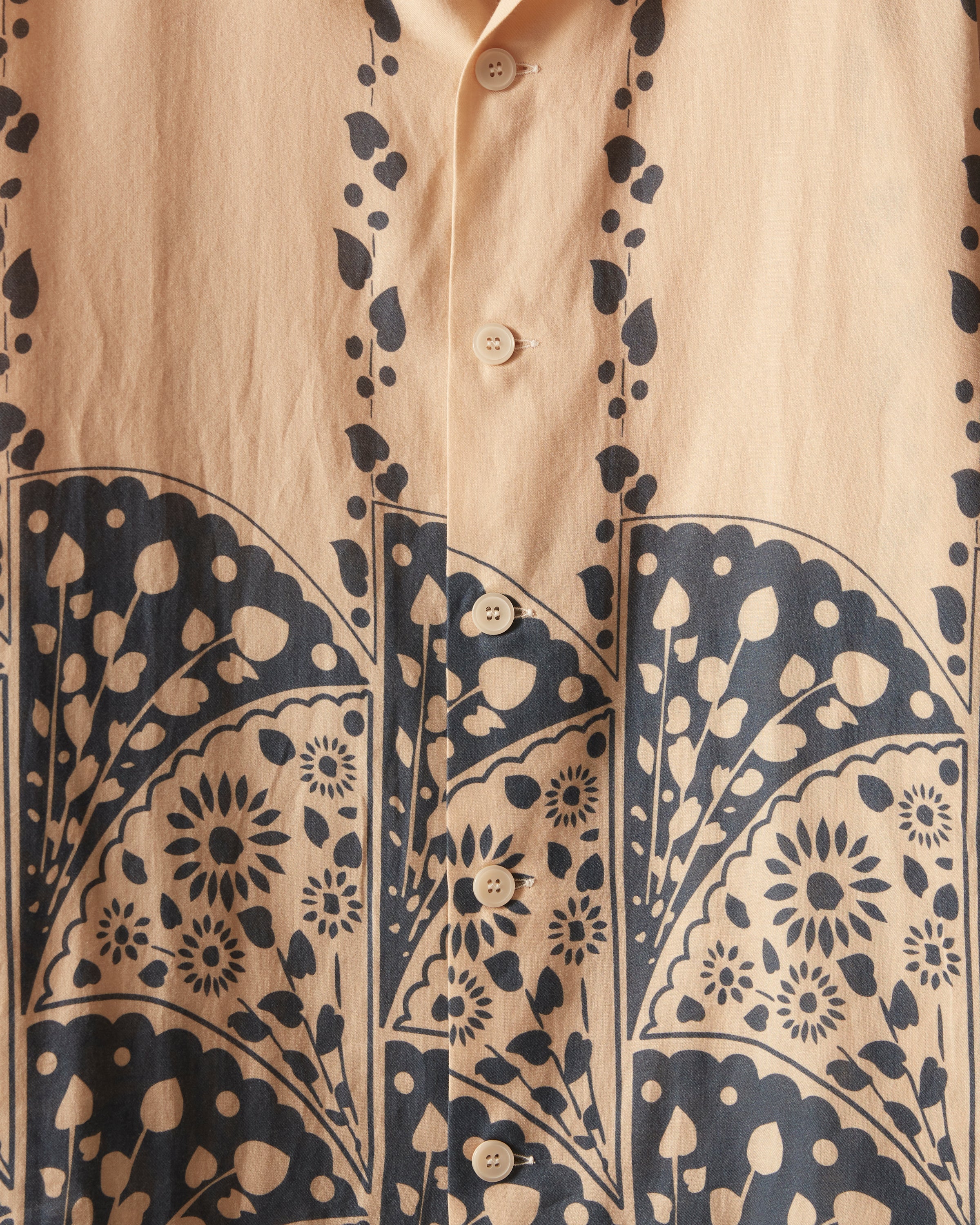 Climbing Ivy Long Sleeve Shirt - Image 3