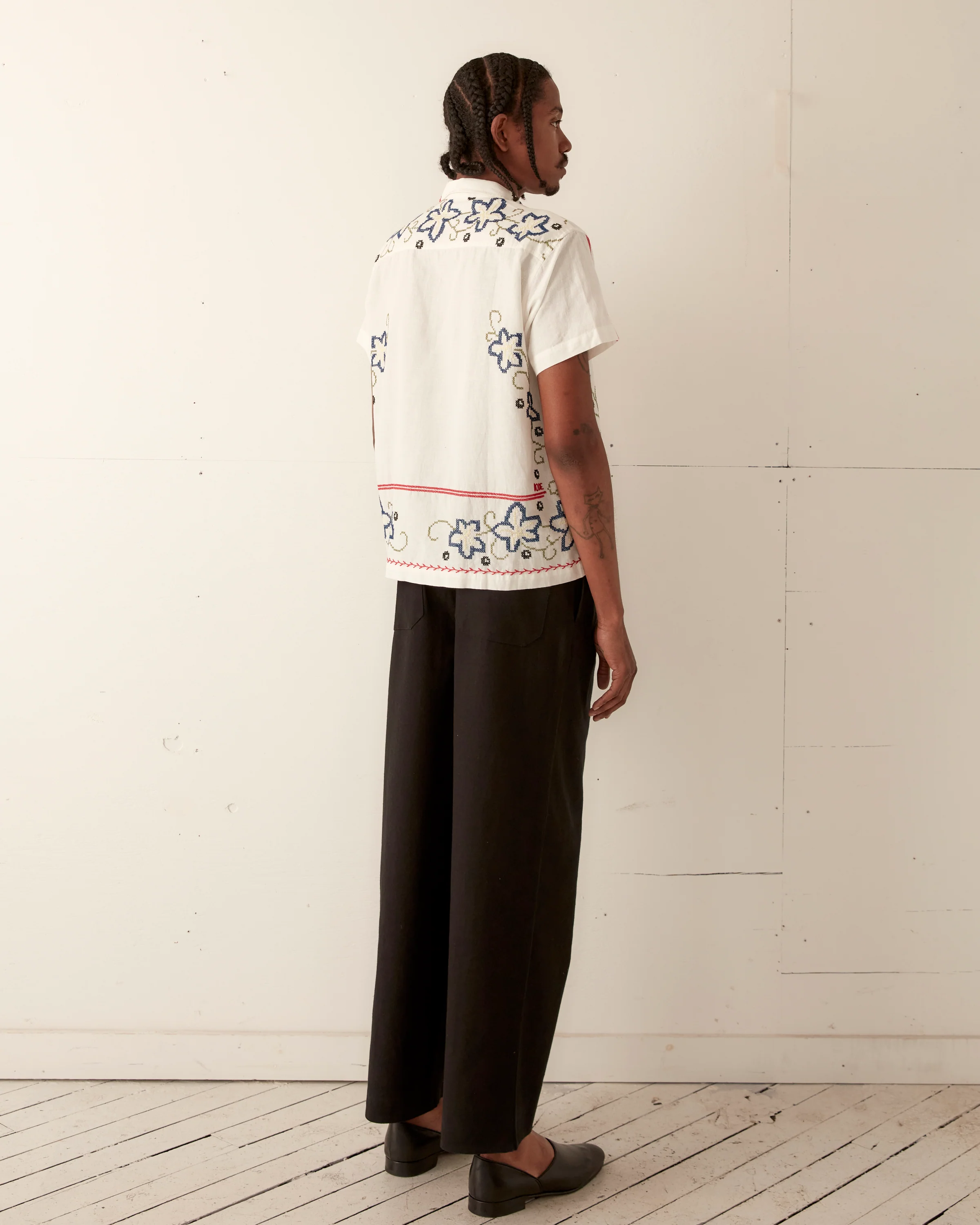 Cornflower Cross Stitch Short Sleeve Shirt - Image 4