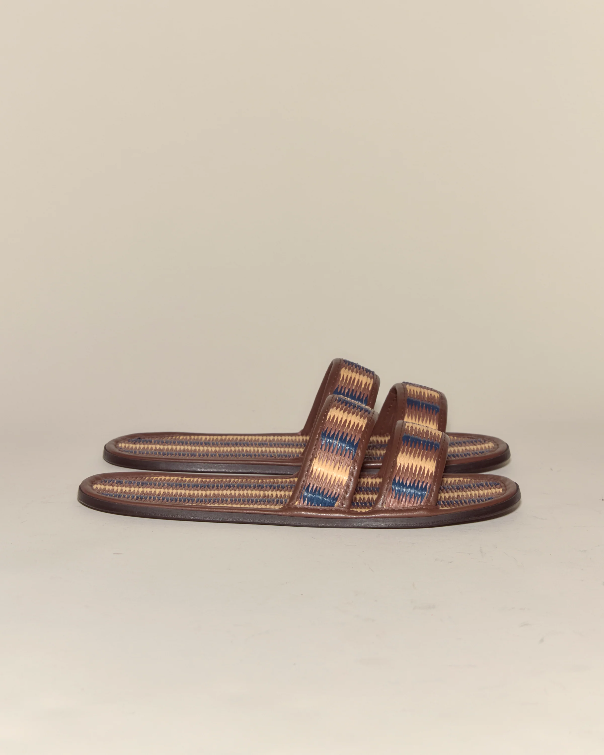 Duotone Summer Slides - Brown/Blue - Image 3
