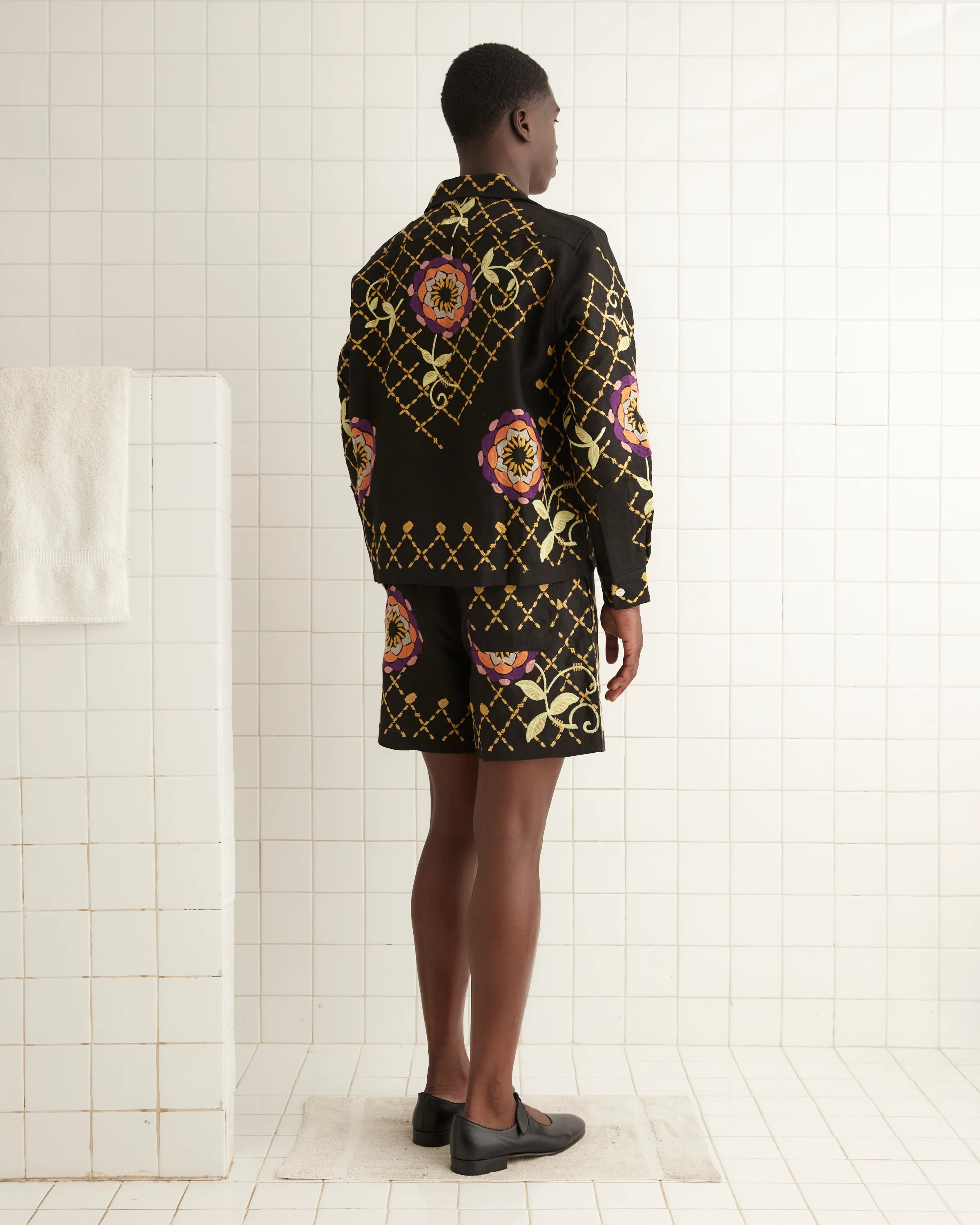 Floral Pinwheel Long Sleeve Shirt - Image 3