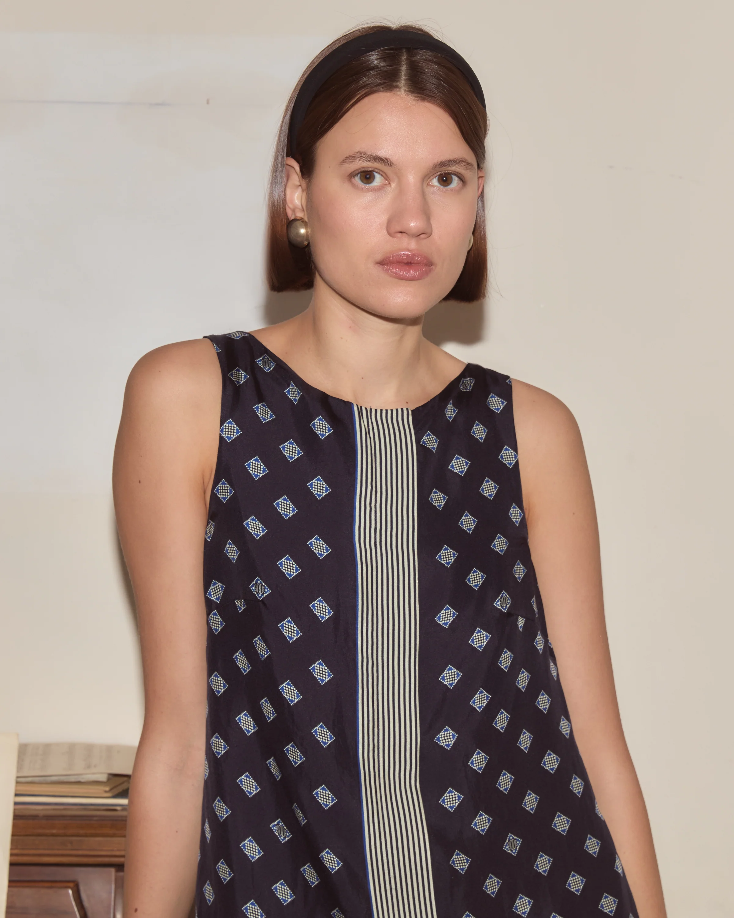 Foyer Diamond Dress - Image 4