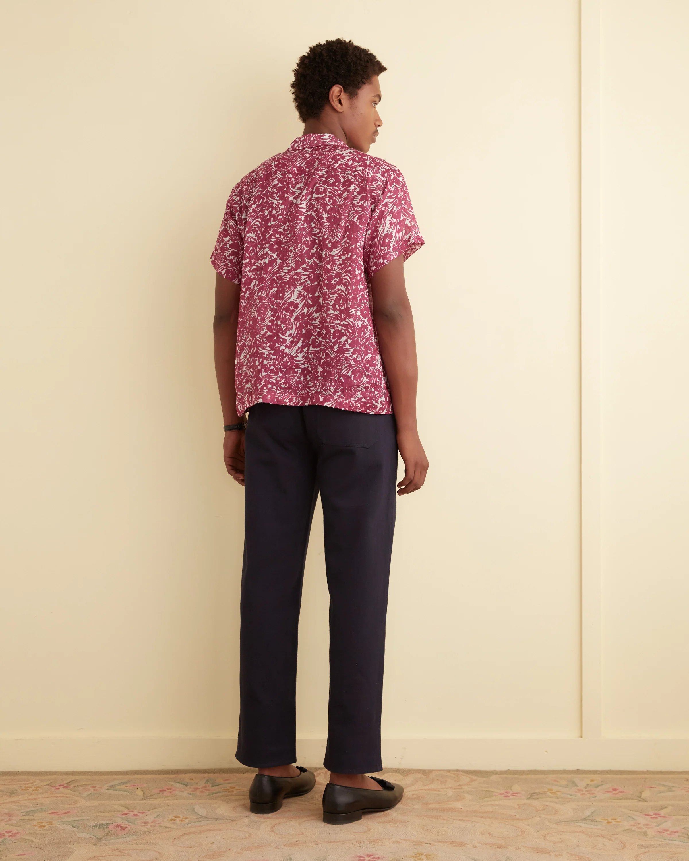 Hibiscus Spray Short Sleeve Shirt - Image 3
