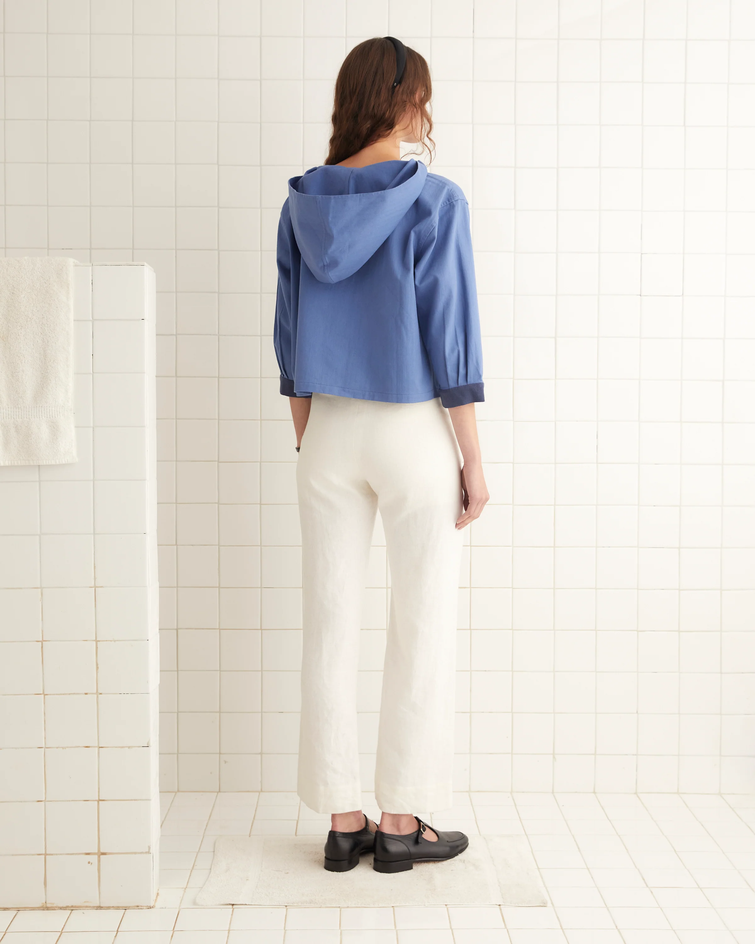 Knolly Brook Hooded Pullover - Image 4