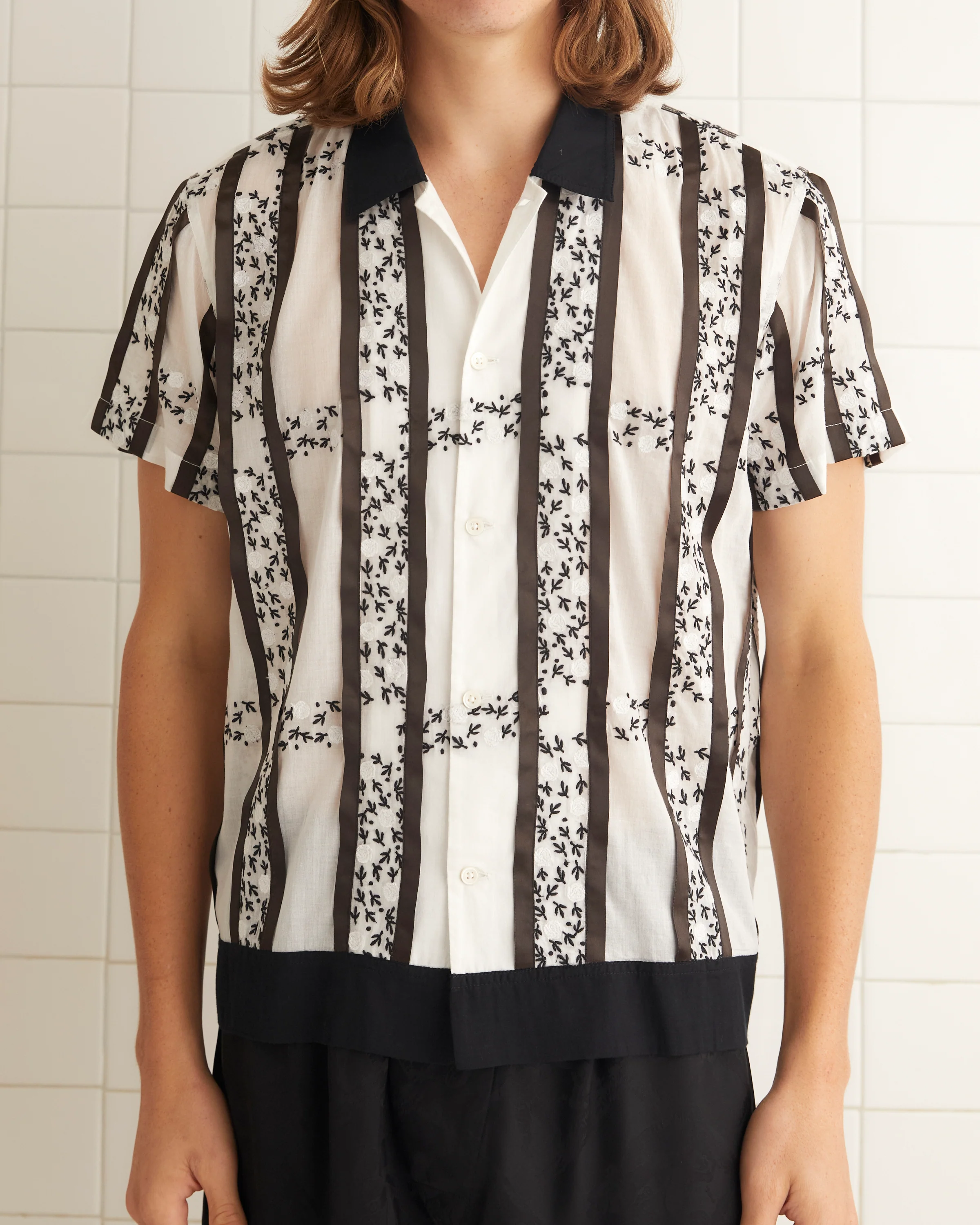 Lattice Sprig Short Sleeve Shirt - Image 3