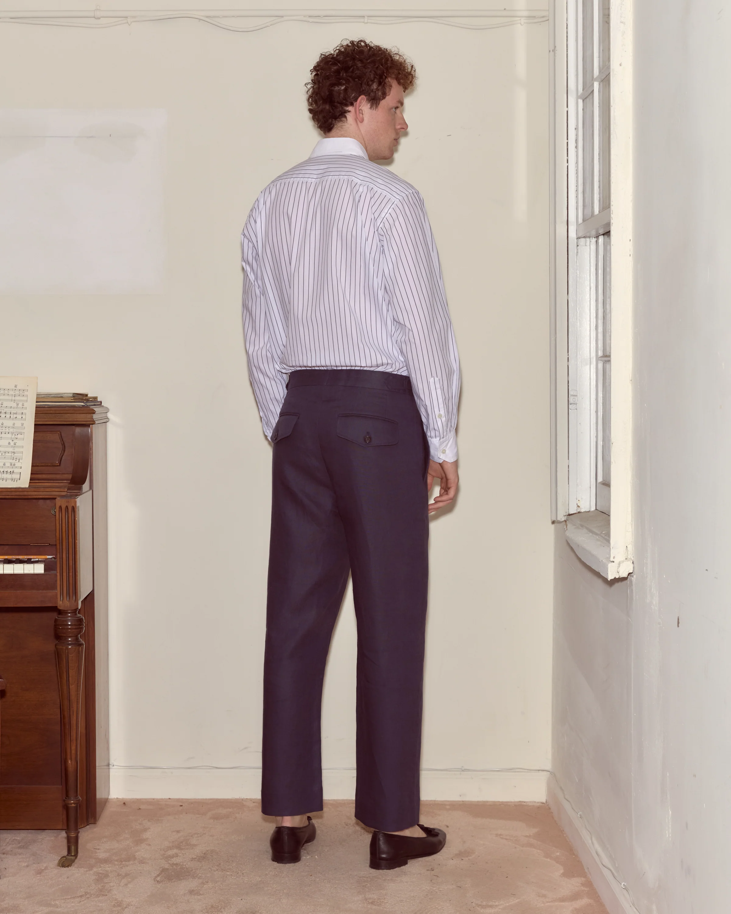 Lightweight Linen Side-Buckle Trousers - Midnight - Image 3