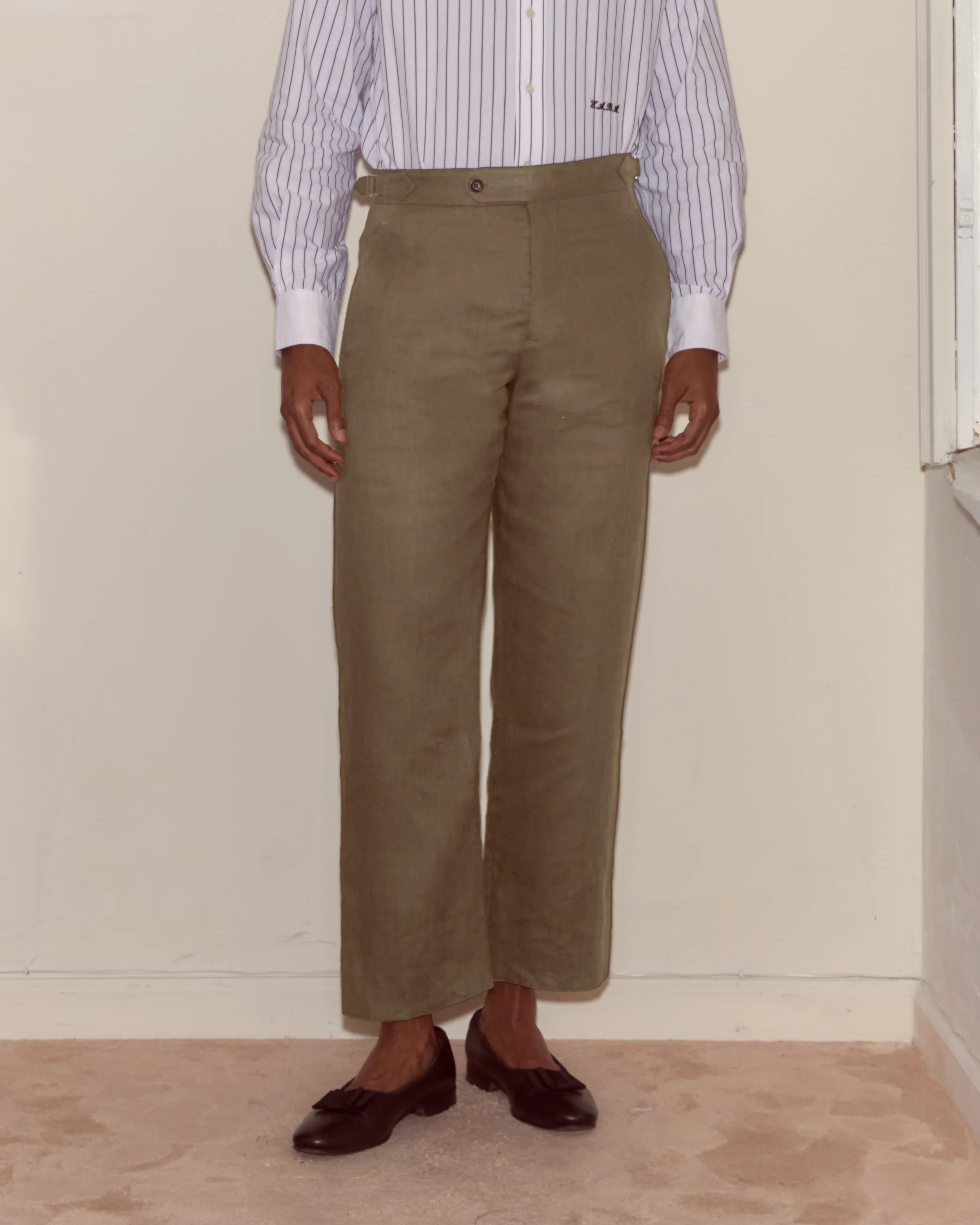 Lightweight Linen Side-Buckle Trousers - Olive - Image 2