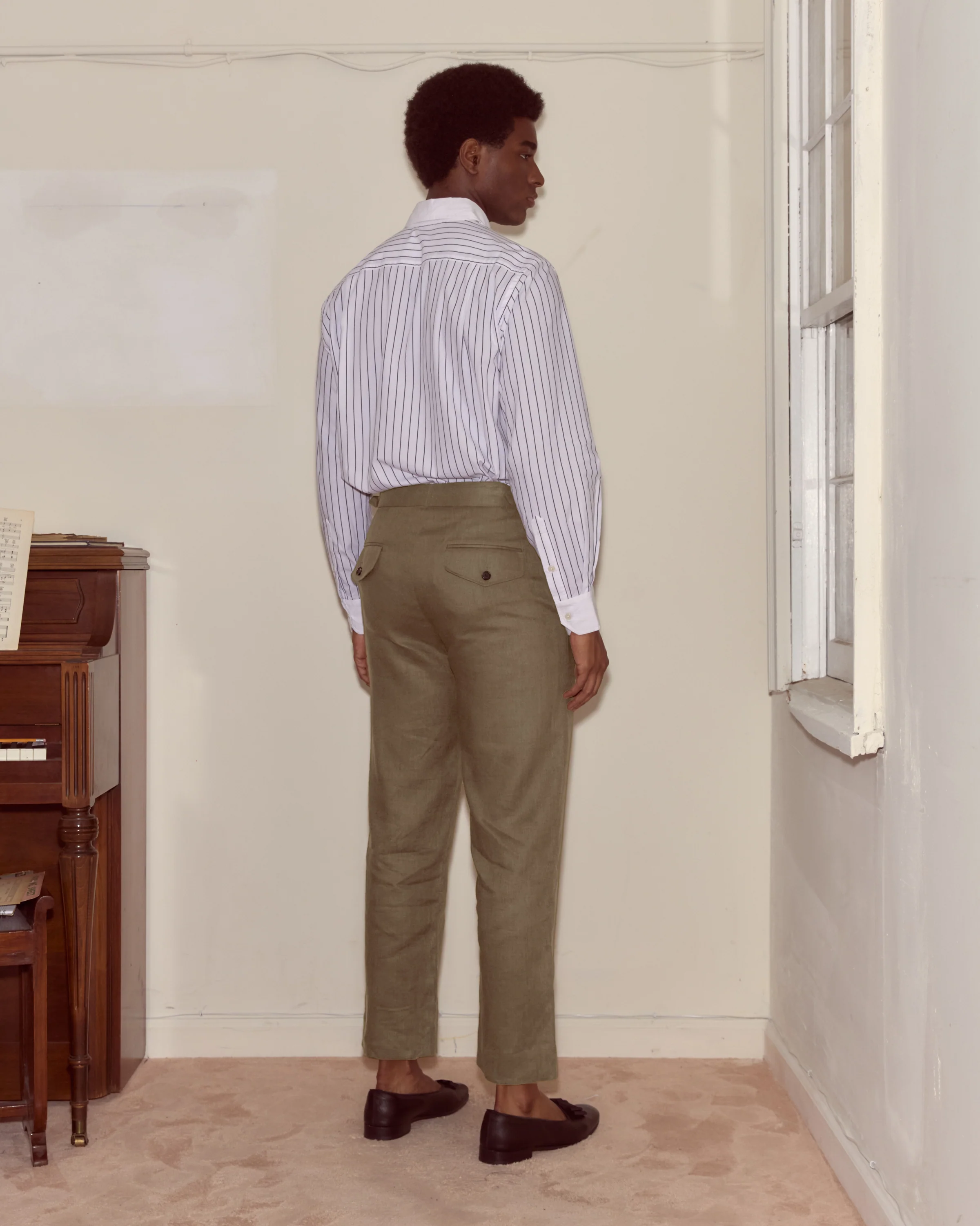 Lightweight Linen Side-Buckle Trousers - Olive - Image 3