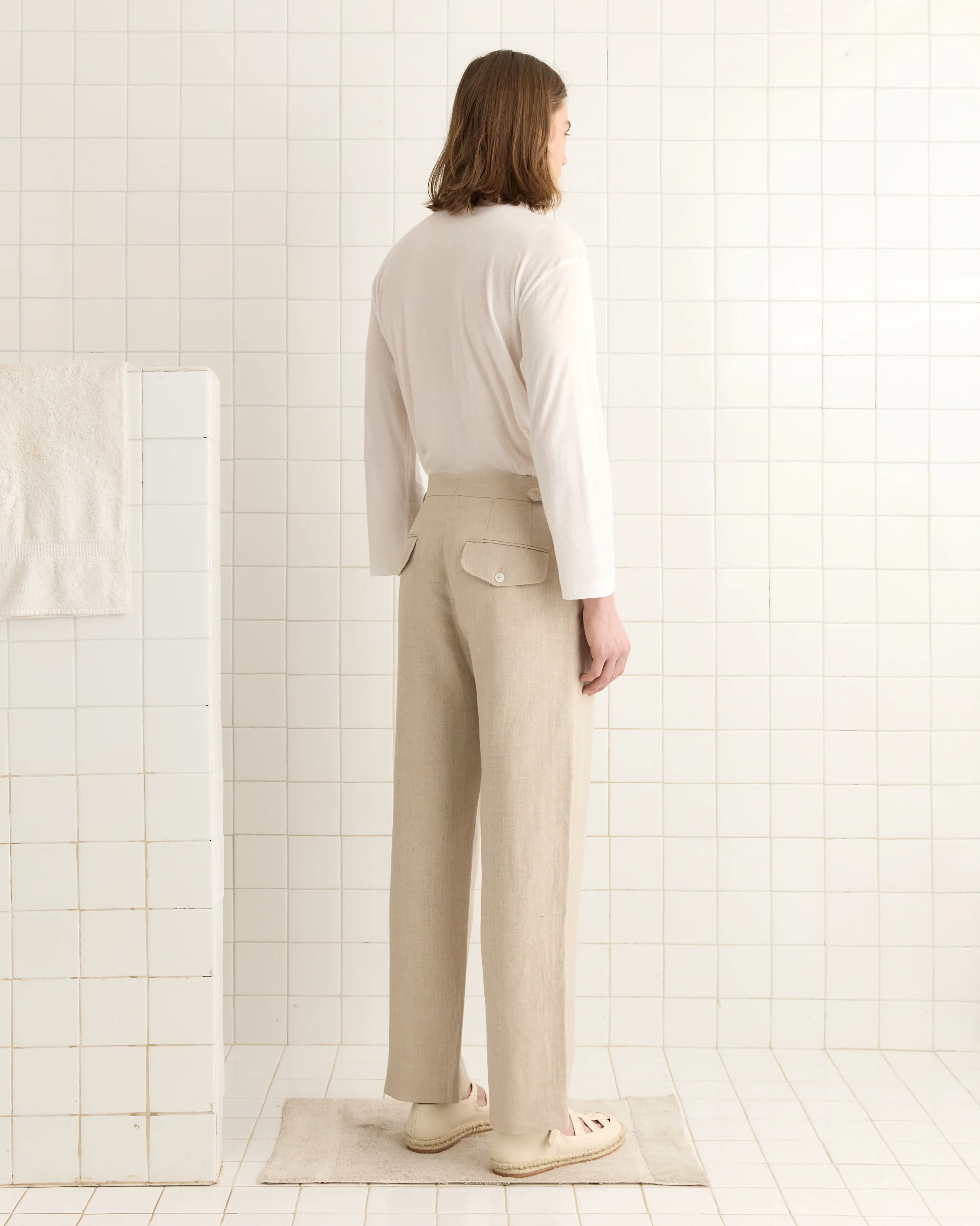 Lightweight Linen Side-Buckle Trousers - Wheat - Image 3