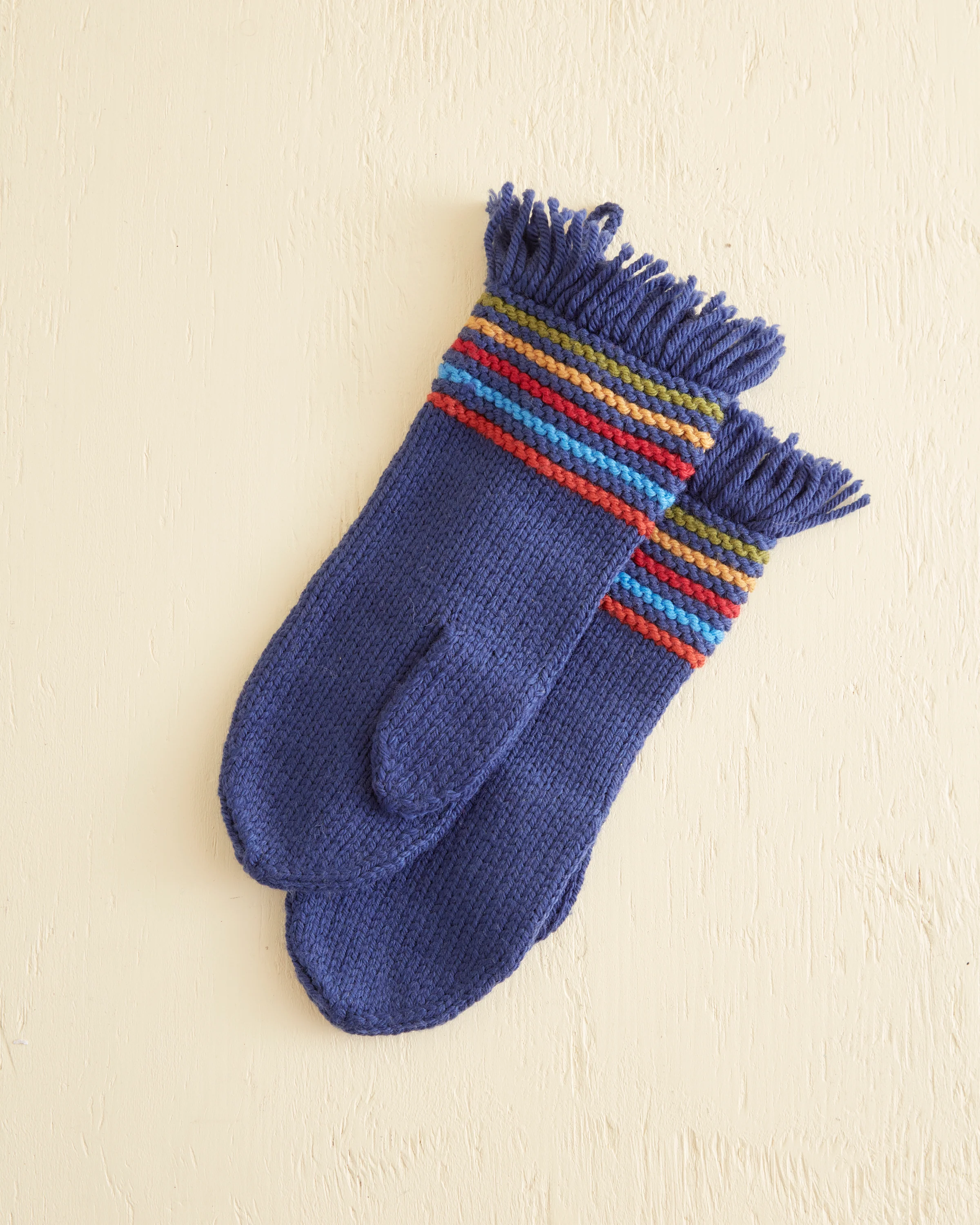Loop Edge Mittens - Image 3