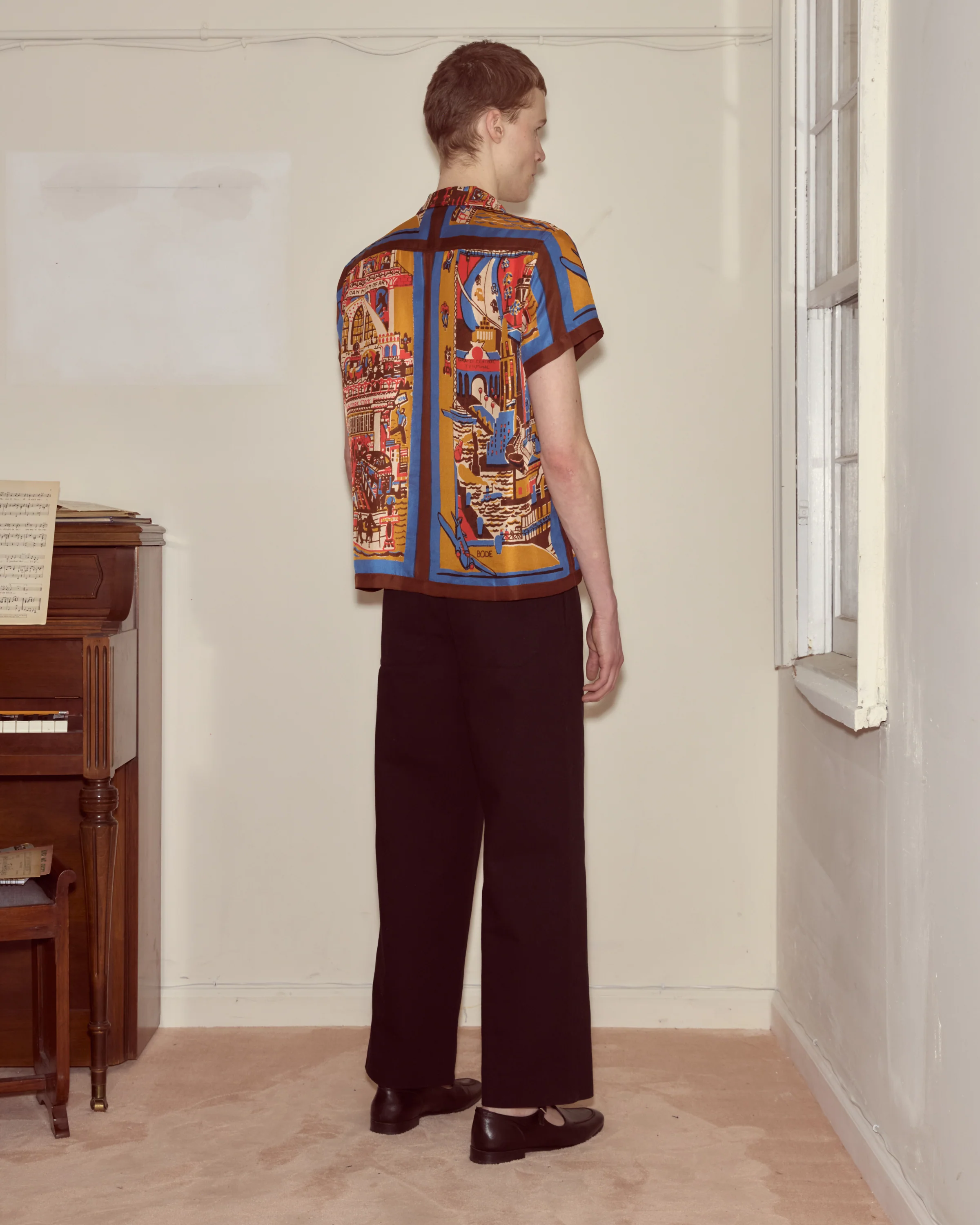 Manhattan Island Short Sleeve Shirt - Image 3