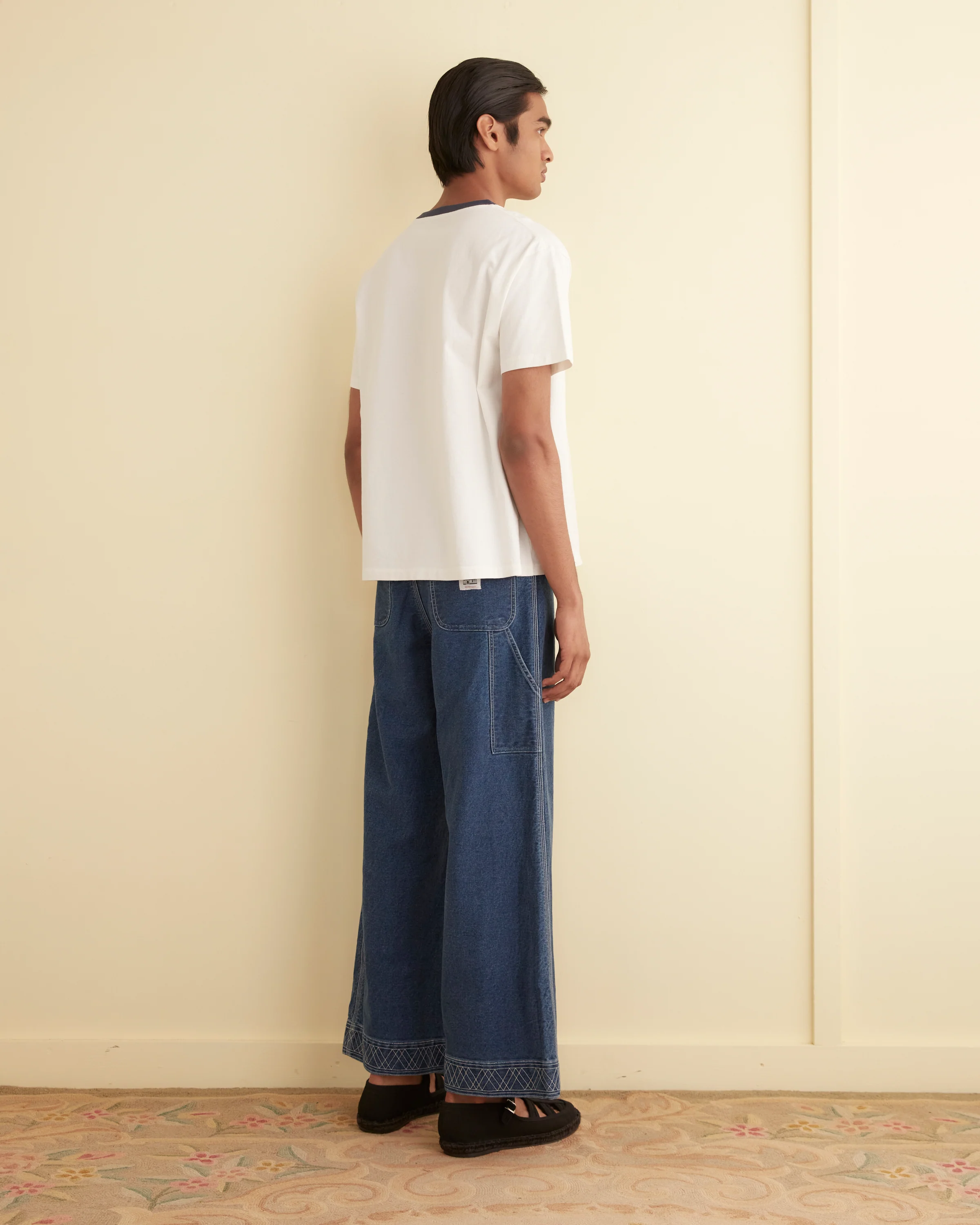 Pet a Luma Tee - Image 3