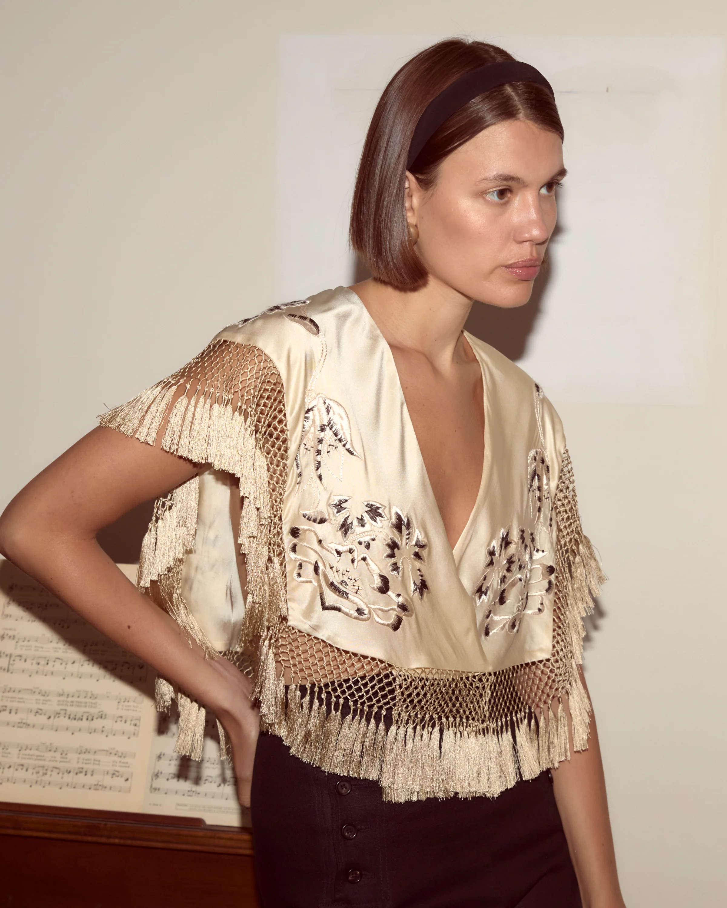 Phantasm Fringe Shawl