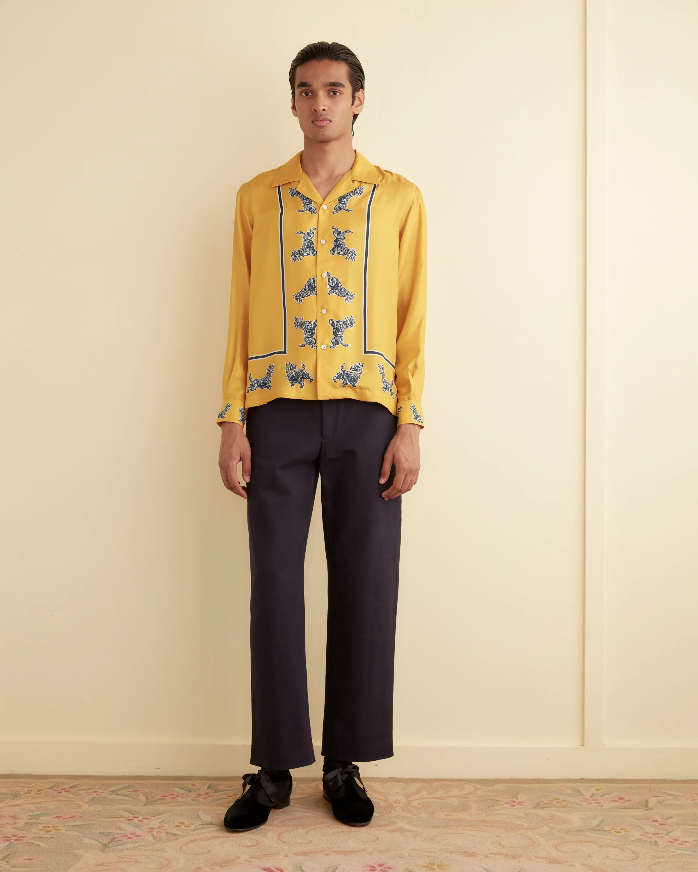 Running Scottie Long Sleeve Shirt