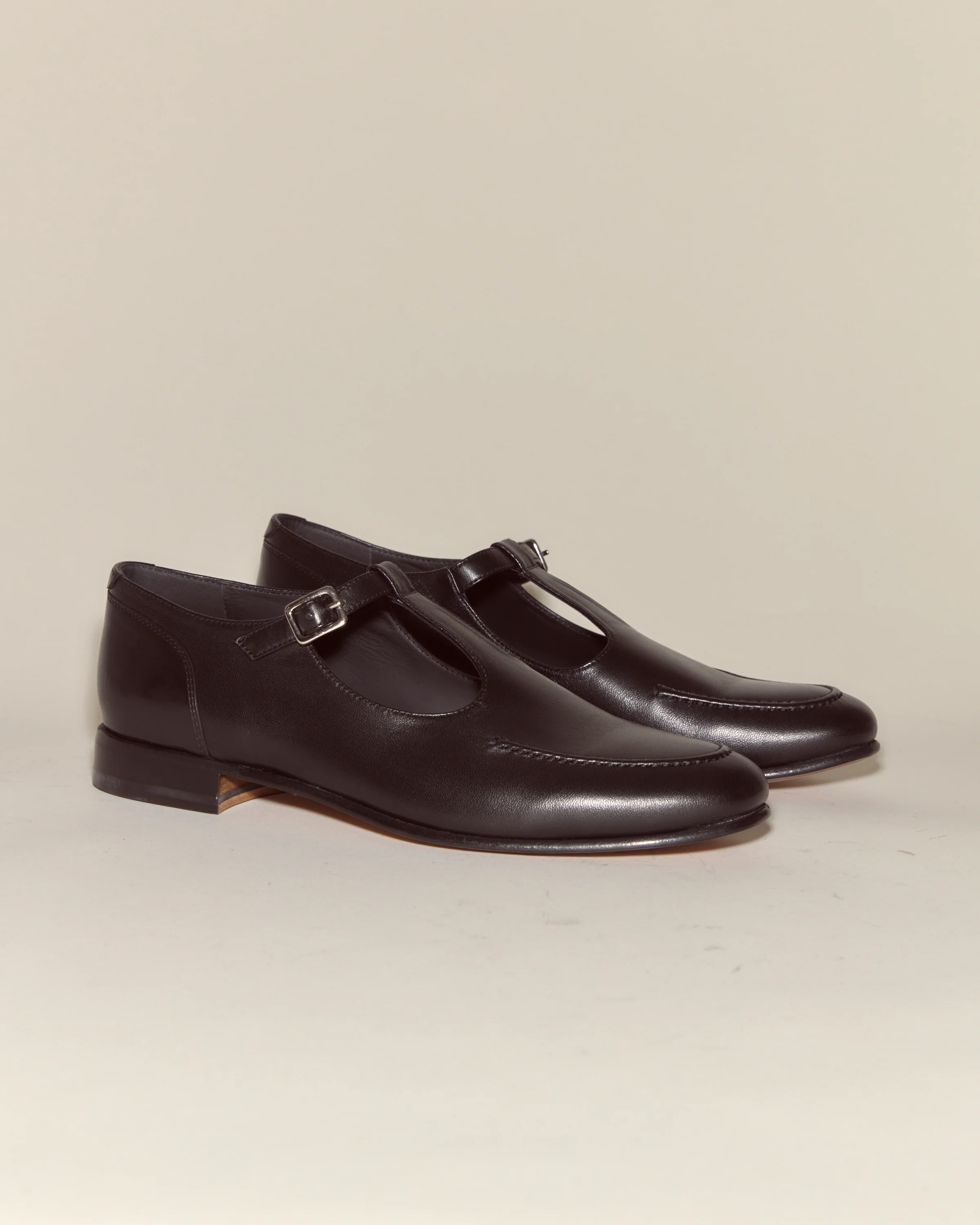 School Shoes - Black - Image 3