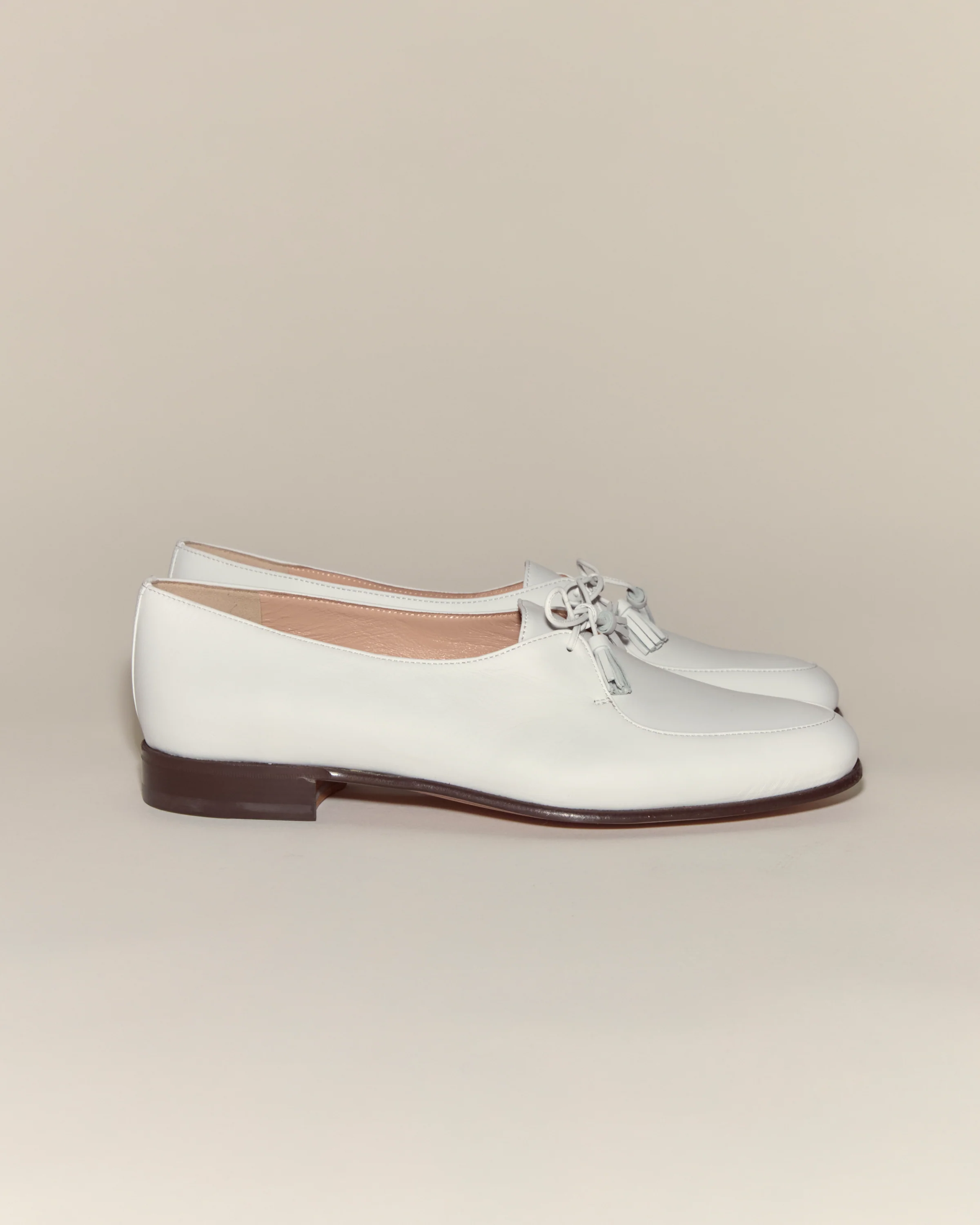 Tassel Shoes - White - Image 4