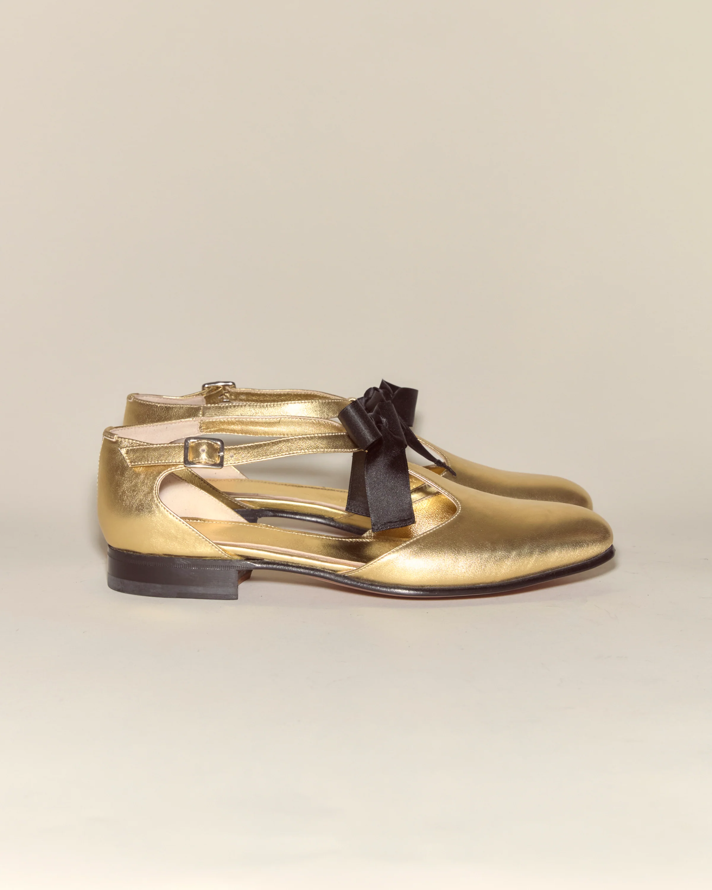 Theater Shoes - Gold - Image 4