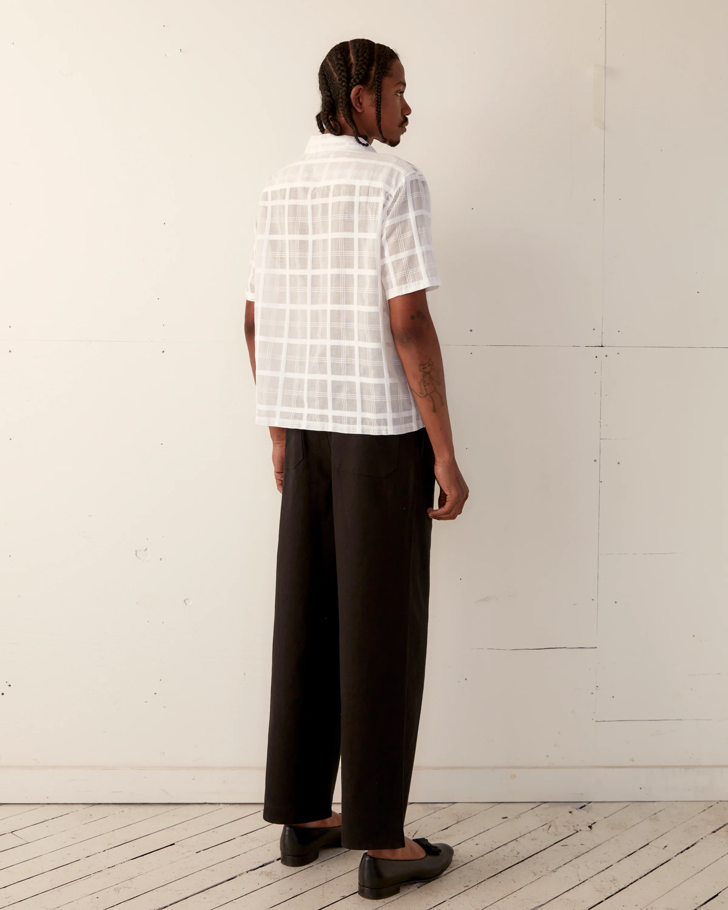 Tonal Plaid Short Sleeve Shirt - Image 5