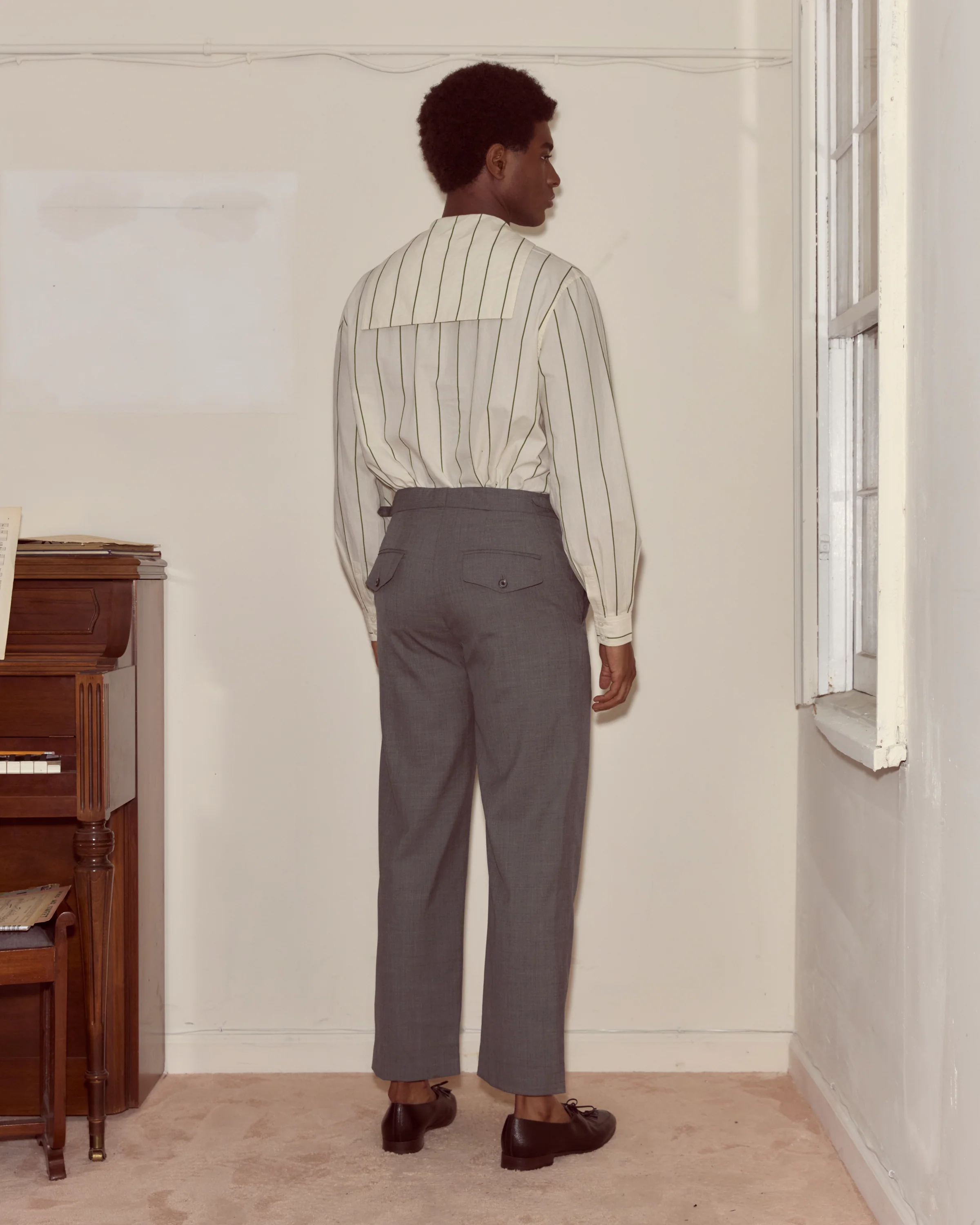 Tropical Wool Side-Buckle Trousers - Grey - Image 3