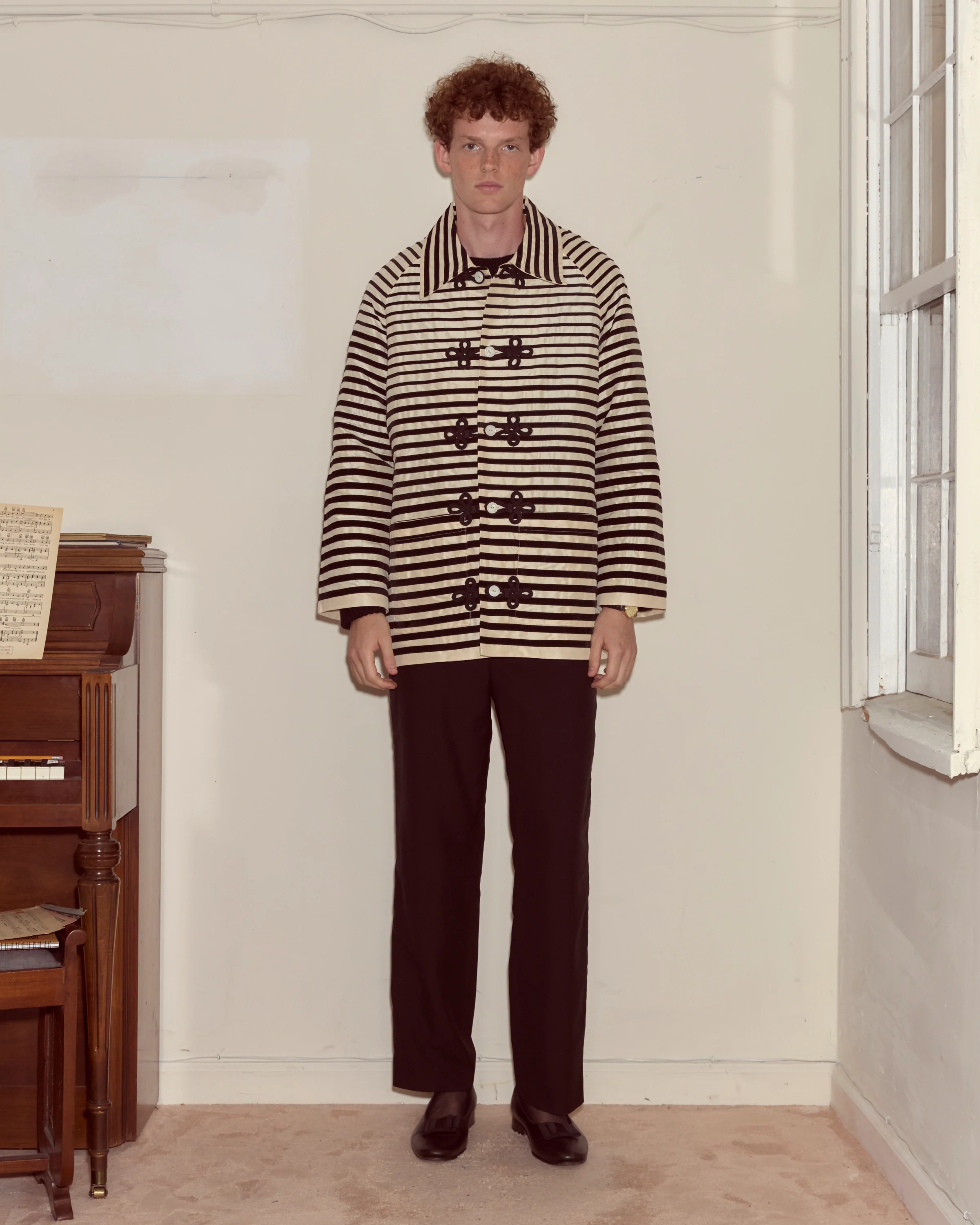 Velvet Bannister Jacket - Image 2