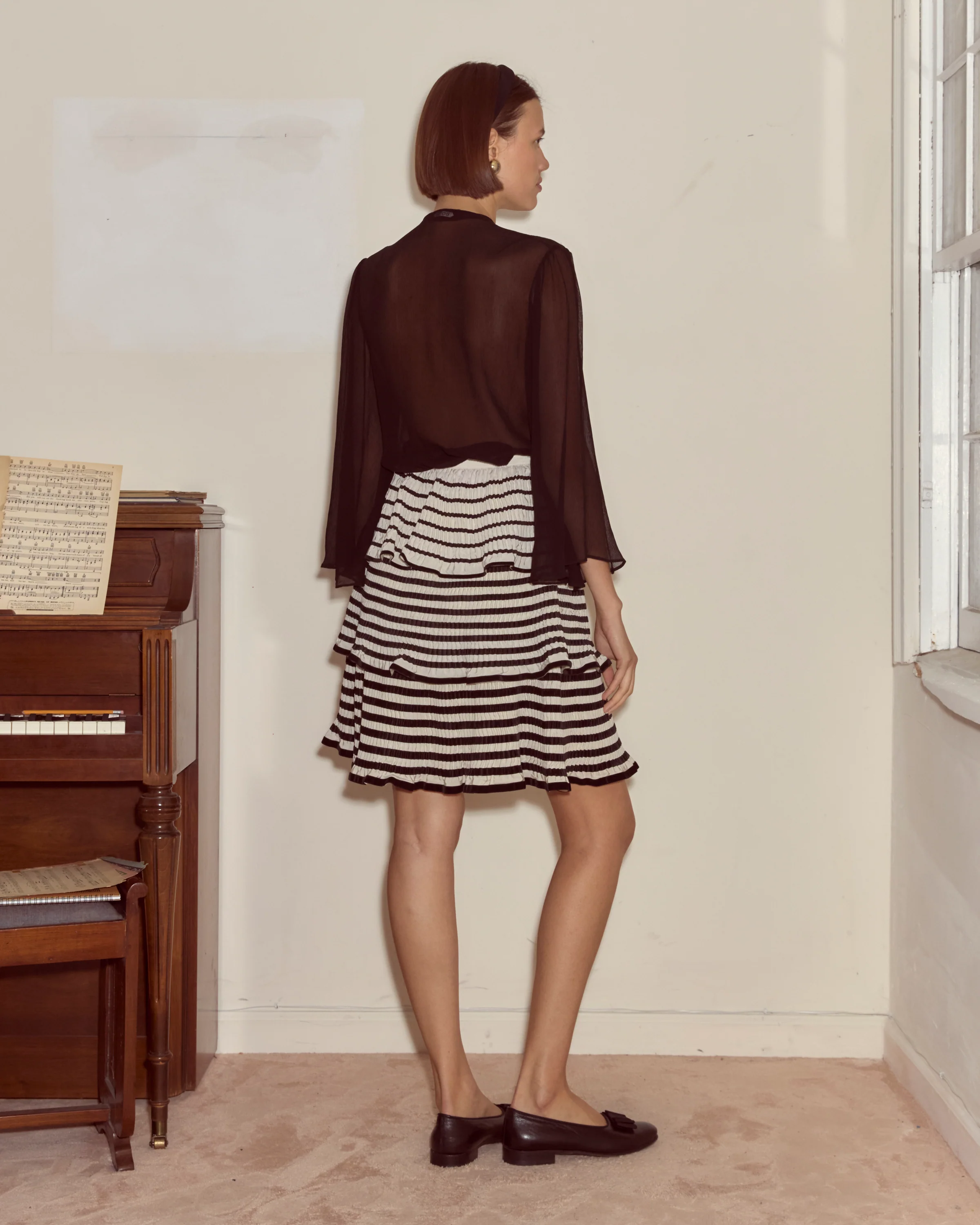 Velvet Bannister Skirt - Image 3