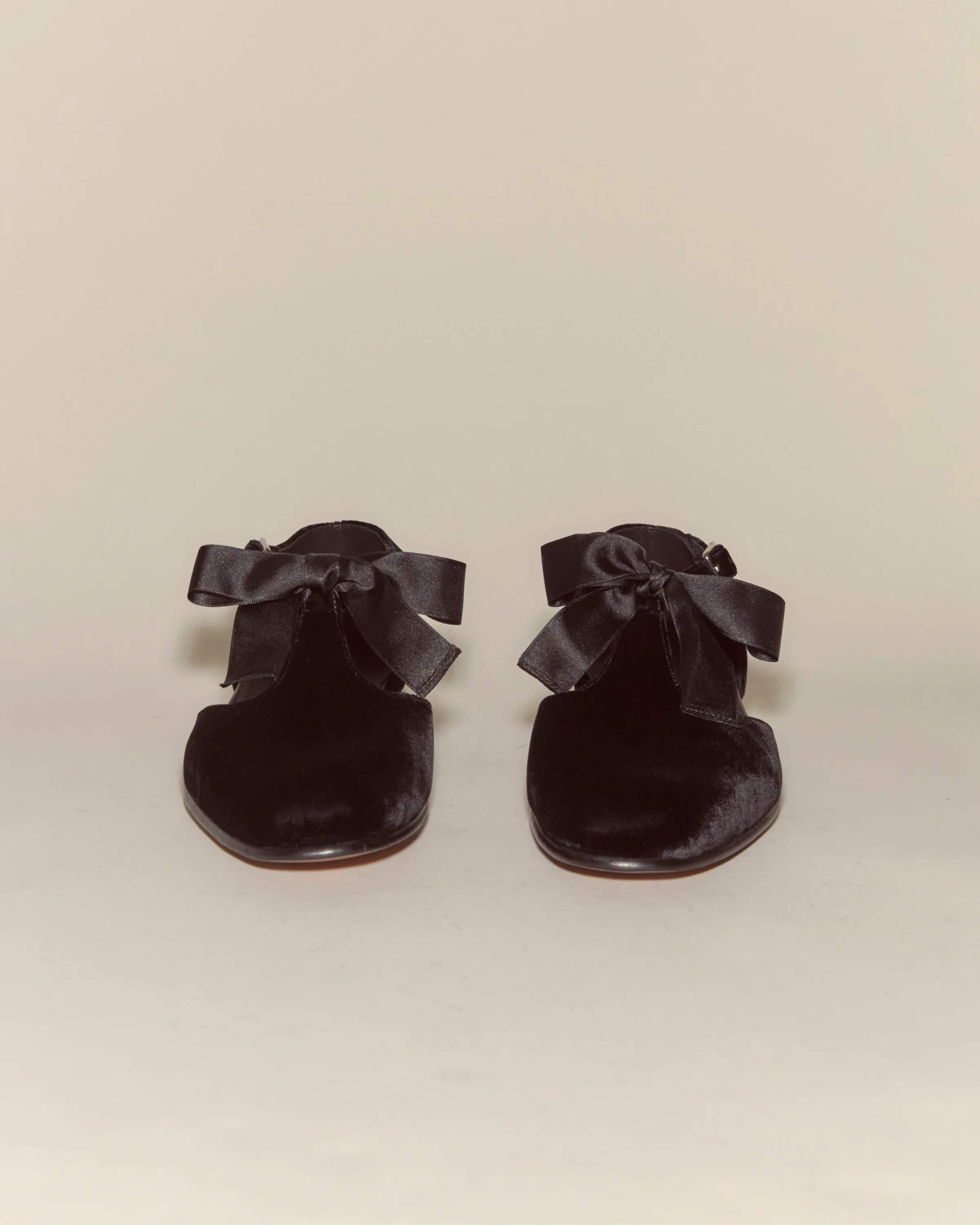 Velvet Theater Shoes - Black - Image 4