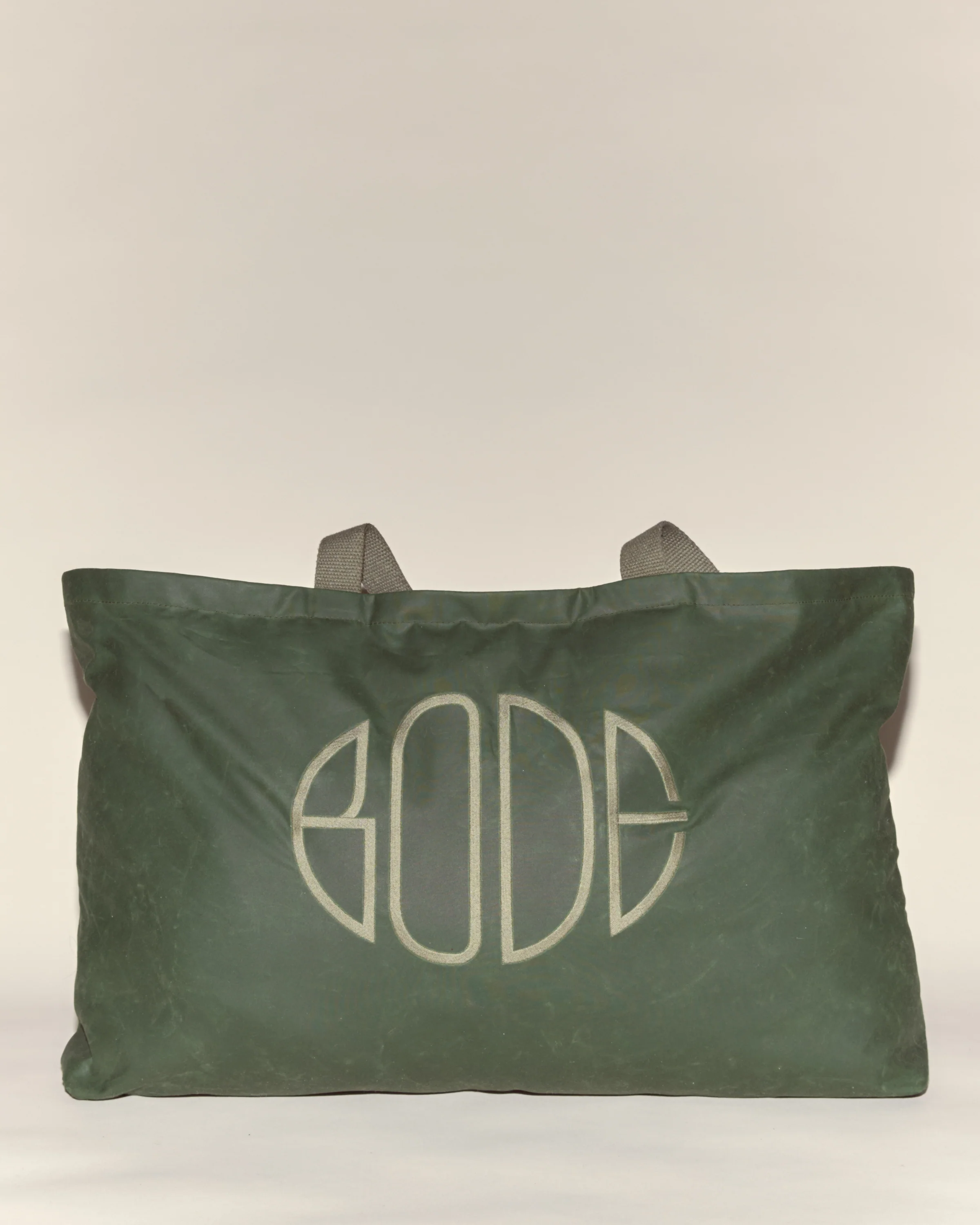 Waxed Cotton Zip Tote - Image 2