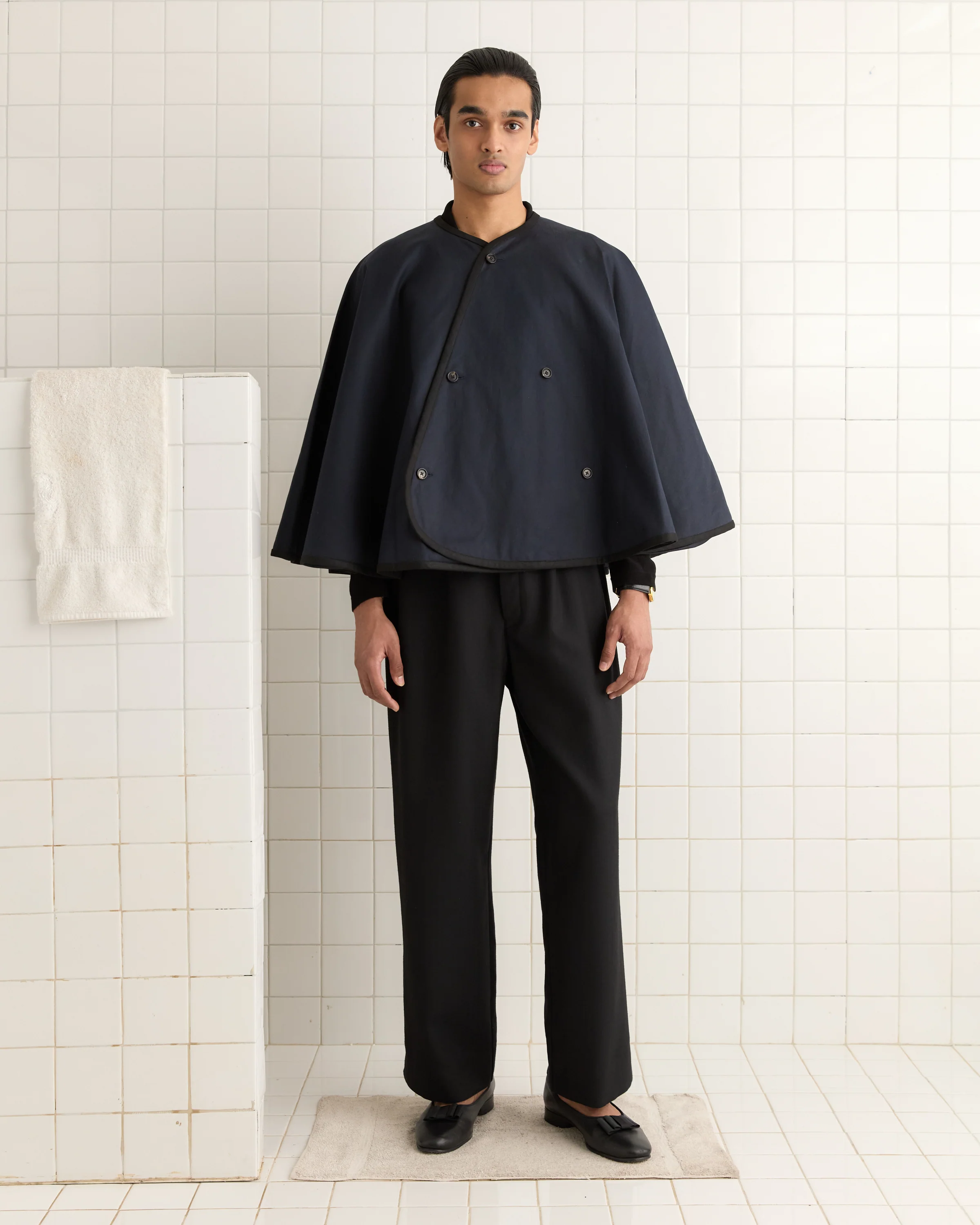 Waxed Herringbone Rain Cape - Navy